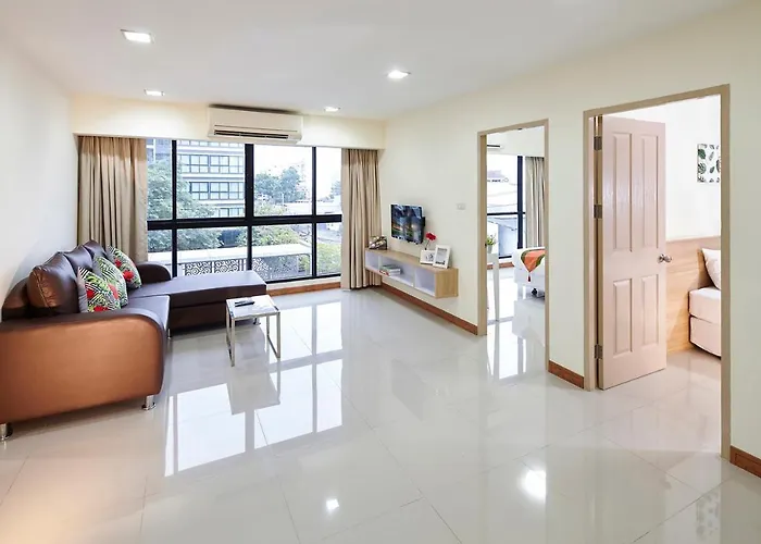 The Plimplace 3*