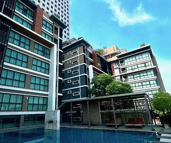 Hotel The Plimplace Bangkok