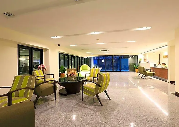 The Plimplace Hotel 3*