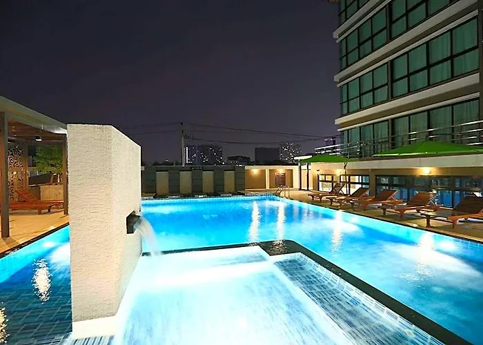 Hotel The Plimplace 3*