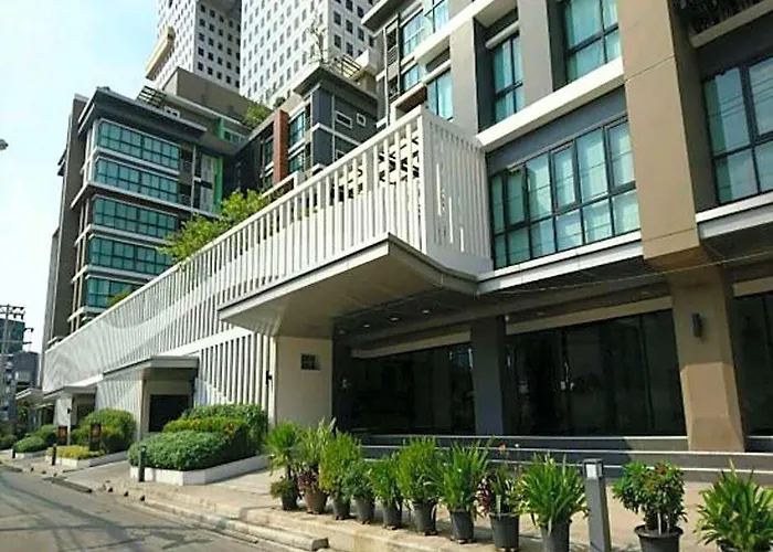 The Plimplace Hotel 3*