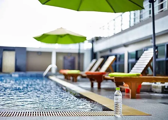 The Plimplace Hotel 3*