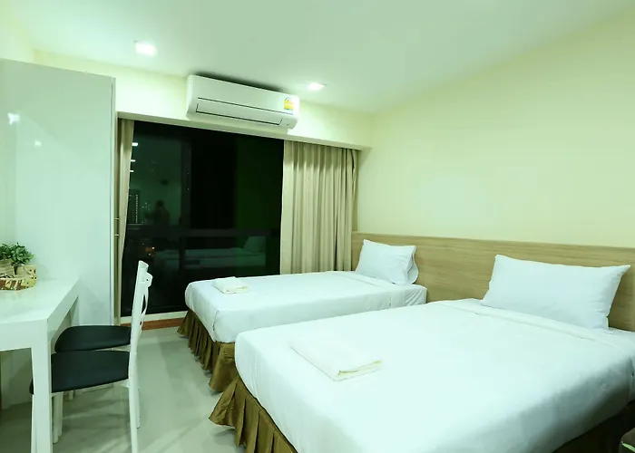 Hotel The Plimplace 3*